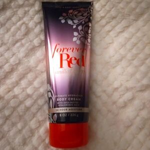 Bath & Body Works Forever Red Vanilla Body Cream